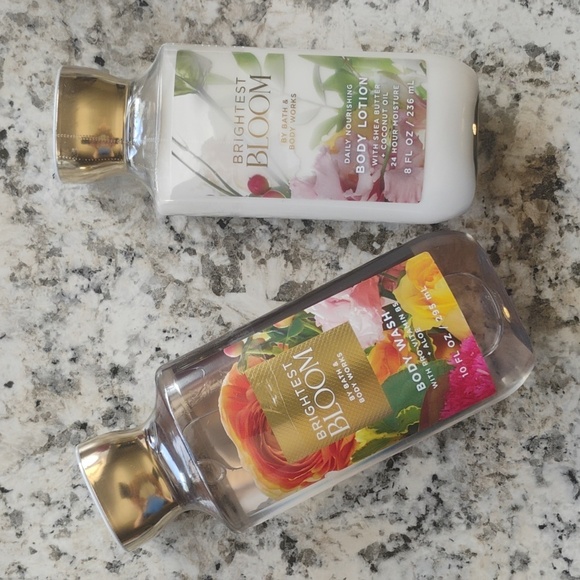 Bath and Body Works Brightest Bloom lotion and shower gel - Picture 1 of 4